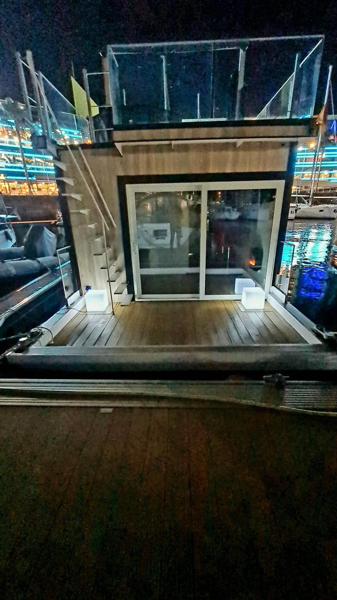 Barco-Apartamento En El Nautico De Vigo Exterior foto