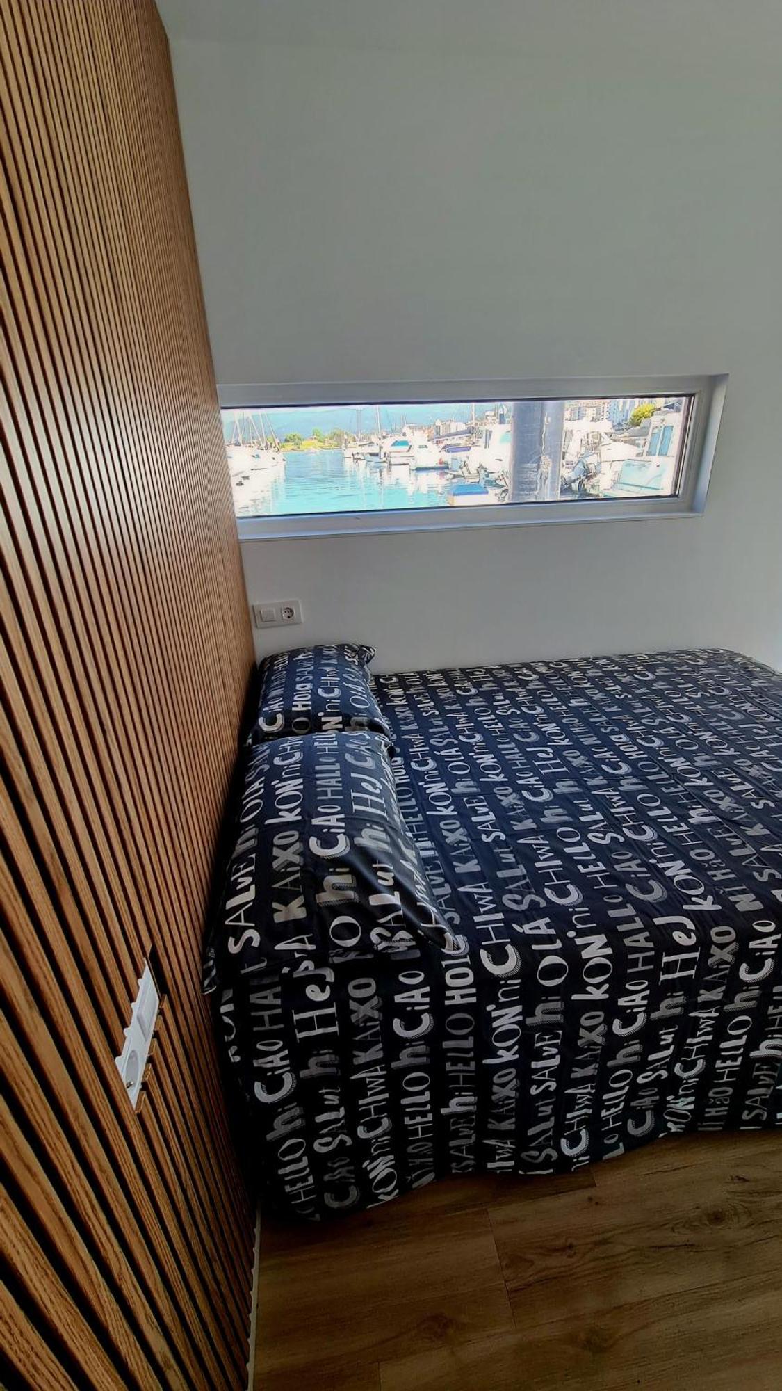 Barco-Apartamento En El Nautico De Vigo Exterior foto